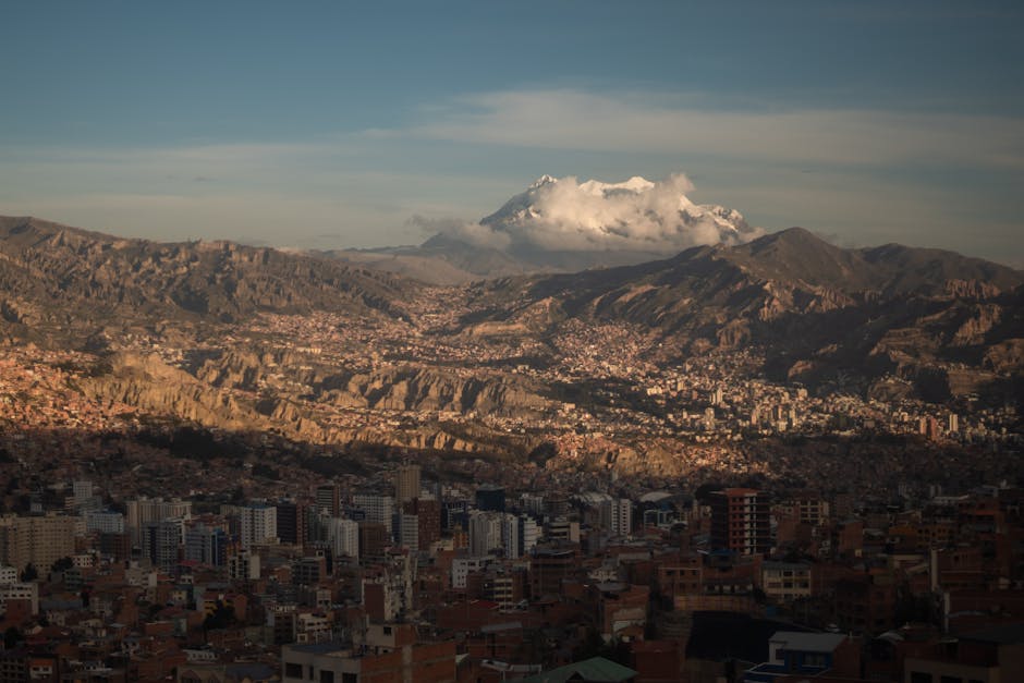 Skyline de La Paz Bolivia — eSIM y conexión 4G a 3,650 metros