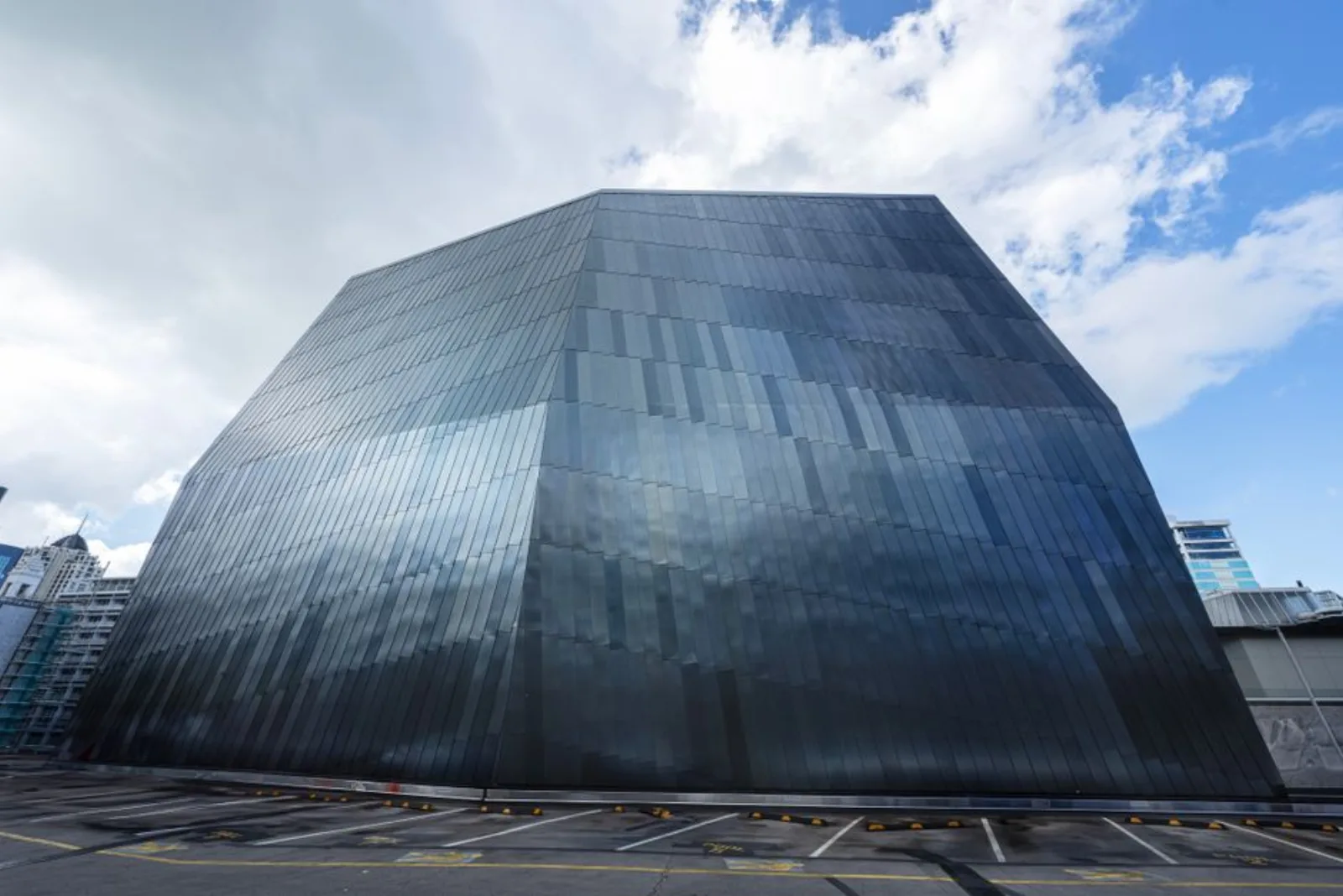 Horizonte de Auckland, Nueva Zelanda — compra una eSIM antes de tu viaje